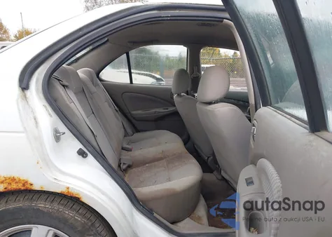 2004 Nissan Sentra 1.8S z USA, uszkodzony, nr VIN 3N1CB51D74L882978